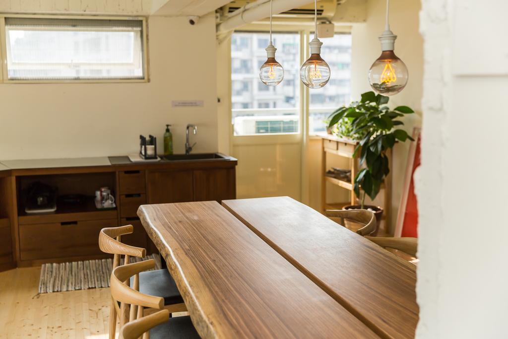 ミスター ロブスターズ シークレット デン デザイン ホステル 台北市 エクステリア 写真